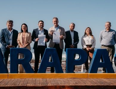 Firman convenio para concretar la compra de 88 buses eléctricos que unirán el Área Metropolitana Alto Hospicio – Iquique