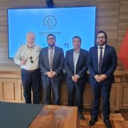 Piden a Contraloría exigir a la DOM Iquique invalidar permisos de edificación ilegales. Organismo municipal señala que eso ya está en proceso