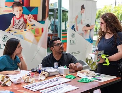 Santo Tomás invitan a feria de postulación en el marco de proceso de Admisión 2025 para universidades parte del PAES 