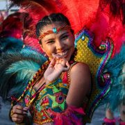 Carnaval de la Integración “Jallalla Festejañani”: gran fiesta de Iquique convocó a 30 mil personas e incluyó participacion de 35 agrupaciones