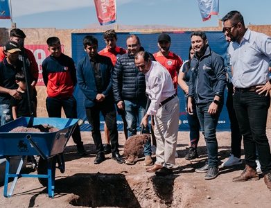 Comienzan obras de reposición de Albergue Deportivo de Alto Hospicio. Inversión asciende a 819 millones de pesos del FNDR.