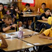 Asistencia a establecimientos educativos, incluyendo a Tarapacá,  aumentó en todas las regiones del país durante el año 2024