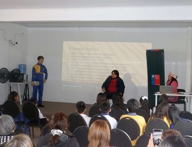 Convocan a establecimientos educacionales de Iquique y Alto Hospicio, a postular al programa de lectura “Diálogos en Movimiento”