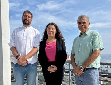 Autoridades se reúnen para impulsar parque fotovoltaico en Iquique, con la finalidad de potenciar el uso de las energías renovables