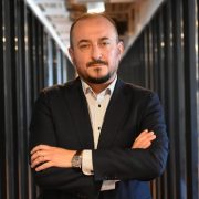 Defensoría del Contribuyente recibe denuncia del Colegio de Contadores de Chile contra el SII por eventual vulneración de derechos de los contribuyentes