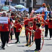 Comuna de Alto Hospicio celebró su 21 aniversario con desfile de instituciones y fuerzas vivas de la comuna