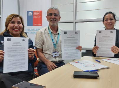 SernamEG e Instituto de Seguridad Laboral firman convenio para promover espacios laborales con equidad de género, seguros para las mujeres  y más inclusivo