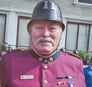 Con romería y honores bomberiles, profesor Mario Hernán Cortez (77), será sepultado en el Cementerio N° 1