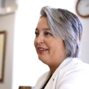 Jeannette Jara proclamada como Candidata Presidencial, por el Partido Comunista. Deberá enfrentar primarias con el oficialismo