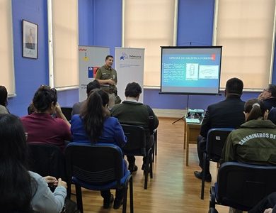 Defensores Penales Públicos de Tarapacá se capacitaron en procedimientos policiales desarrollado por unidades especializadas de Carabineros