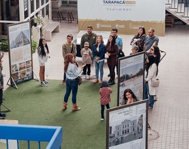 Comunidad conoció trabajo impulsado el GORE durante recorrido guiado por edificio de gobierno. Inversión en patrimonio supera los $14 mil millones
