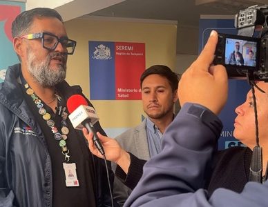 Seremi de Salud y SENAMA refuerzan llamado a personas mayores de 60 años para recibir vacunas contra influenza, COVID-19 y neumocócica 