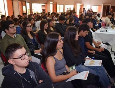 Seminario demostró datos relevantes de los últimos dos años  sobre la realidad económica de la provincia de Iquique