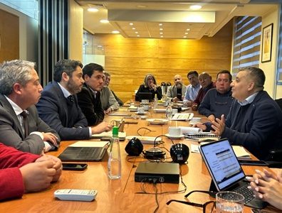 Presupuesto 2026: Gobierno de Tarapacá presentó cartera de proyectos por más de 110 mil millones de pesos ante la Dipres
