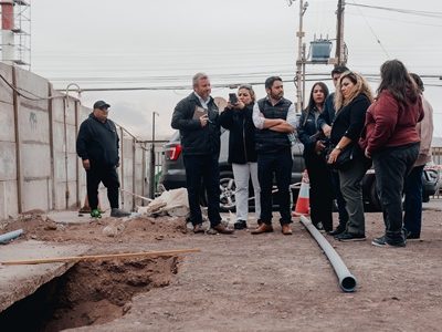Gobierno Regional evalúa acciones para mitigar socavones en los condominios Parinas I y II de Alto Hospicio
