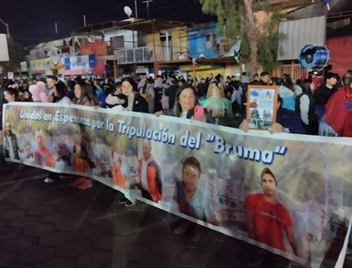 Amigos de familiares de víctimas del Bruma, llegaron a La Tirana para pedir a la Virgen paz en los corazones de la familia de las víctimas