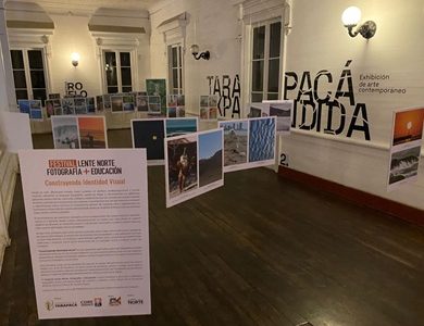 Exposición fotográfica en Iquique invita a redescubrir la identidad de Tarapacá. Muestra reúne imágenes captadas por la comunidad y estudiantes de la región,