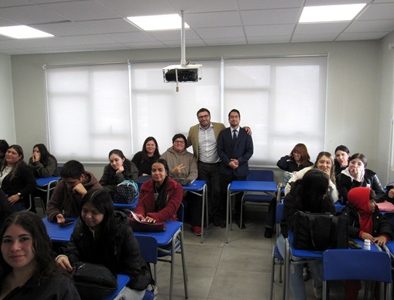 Sobre el Plan Nacional de Búsqueda, Seremi de Justicia y DD.HH. presenta charla a estudiantes de la UTA del curso “Diversidad y Derechos Humanos”