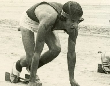 Iquiqueño Christian Zamora, lanzará fotolibro “La luna en el mar es agua”, en el que explora genealogía a través de cuatro generaciones de su familia