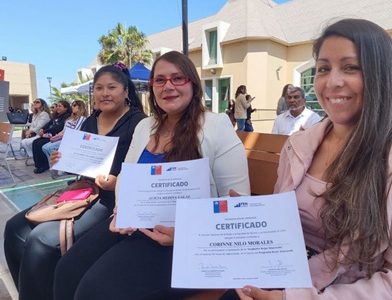 Un total de 46 Mujeres emprendedoras de Tarapacá egresan de la Academia Mujer Emprende 2025, impulsado por SernamEG