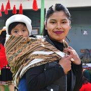 Mujeres indígenas transmitieron saberes en emotiva conmemoración del Día Internacional de la Mujer Indígena, realizado en Jardín Infantil «Brumita