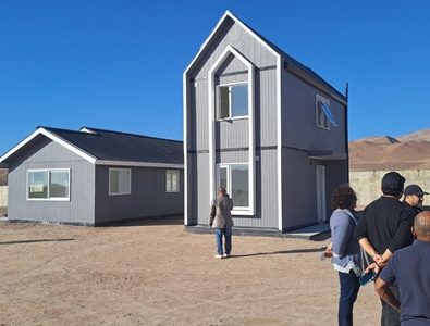 Huara proyecta primer conjunto de viviendas industrializadas en Tarapacá. SERVIU ya abrió licitación de primer proyecto con 118 hogares en esa comuna