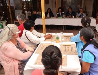 Exponen beneficios del programa Tierras Vivas a agricultores y agricultoras de Pica  que forman parte del programa  de  INDAP