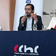 Enzo Morales destacó propuestas regionales en Debate Parlamentario de Tarapacá 2025: La Zofri como plataforma de desarrollo, fue uno de los temas en los que se explayó