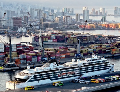 Iquique sigue siendo atractivo turístico para cruceros. Mil 200 que personas arribarán en naves nórdicas abren temporada 2025-2026