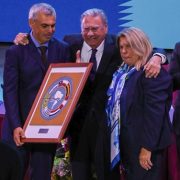 Ex alcalde y Senador Jorge Soria Quiroga recibió Premio Especial “Trayectoria de Oro”, en Asamblea Solemne de la IMI de entrega de distinciones honoríficas