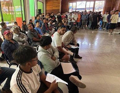 Más de 800 personas participan de reclutamiento masivoorganizado por Sence y OMIL de Pozo Almonte y Huara