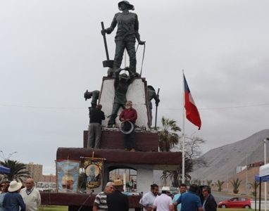 Lanzan la Semana del Salitre 2025 en la Casa Municipal de la Cultura de Iquique, para difundir el programa oficial de actividades