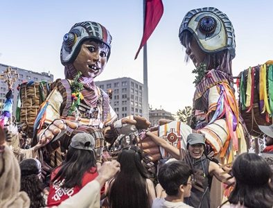 Imperdible panorama del Festival Tarapacá a Mil 2026, que trae a Iquique, este martes 6 pasacalle «El Gigante y los niños Wara Wara