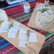 Productores y productoras del Tamarugal se capacitan en inocuidad e higiene de los alimentos, como protocolos sanitarios