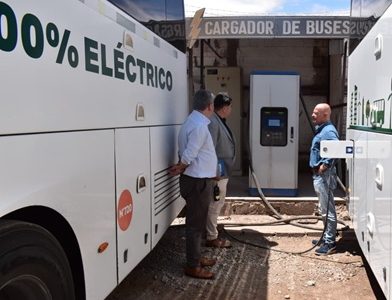 Innovaciones y avances tecnológicos para Buses Hualpén, tras colaboración público-privada que actúa como motor para materializar desarrollo sostenible