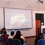 17 Nuevas familias inician su camino hacia la adopción para brindar un hogar a niñas, niños y adolescentes