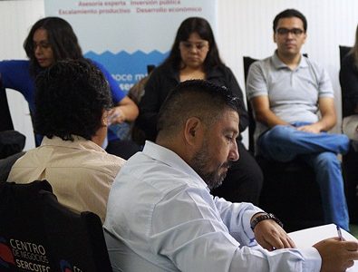 Centros de Negocios SERCOTEC: Especialistas compartieron experiencias para mejorar asesoría a emprendedores