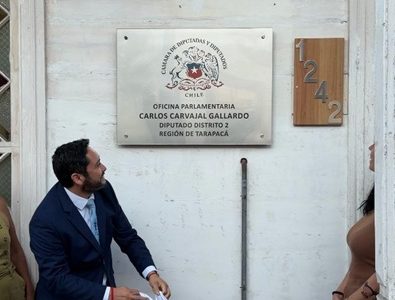 Diputado Carvajal inaugura oficina parlamentaria, un espacio para acercar a tarapaqueños, con gestión legislativa
