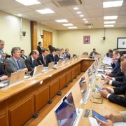 Diputado Carvajal pidió gestiones a ministro del MOP para mejorar conexión entre Iquique, Alto Hospicio y el Tamarugal