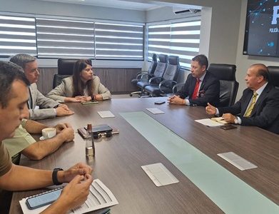 Autoridades evalúan escenario ante alerta de amenazas en colegios: 16  de Iquique, 2 de Alto Hospicio y 1 de Pozo Almonte