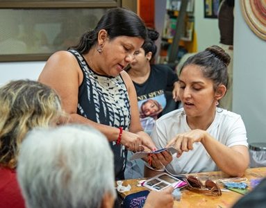 Materia Prima cierra ciclo 2026 transformando el residuo textil en arte y solución para Tarapacá. Hubo más de 500 participantes