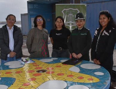 Gendarmería y vecinos de Caleta Caramucho firman histórico convenio de reinserción social a través del trabajo comunitario