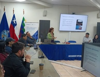 Dra. Giorgia Bulli del Depto de Ciencias Políticas de Universidad de Florencia, Italia, desarrolló intensa agenda académica en la UNAP