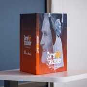 Deportista Ariel Standen, pronto a cumplir 77 años,  inspira libro “Correr, Vivir, Trascender” sobre su legado en el atletismo nacional