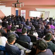 Estudiantes del Instituto Comercial de Iquique participaron en charla de orientación jurídica y responsabilidad penal adolescente