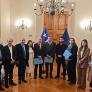 ”No basta con prometer crecimiento”: Bancada PS lleva a La Moneda propuestas para corregir la reforma de reconstrucción