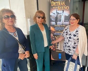 Clásica película, «Al Maestro con Cariño», exhibió centro social «Detrás de un Sueño», en el Salón Tarapacá