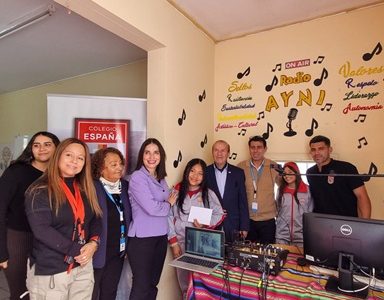Radios comunitarias escolares se consolidan como espacios de comunicación y refuerzan habilidades en los estudiantes