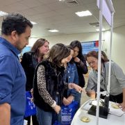 Seremi de Salud inició ciclo de charlas educativas en instituciones ubicadas en sector de hallazgos del zancudo Aedes aegypti