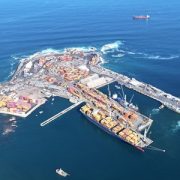 Puerto de Iquique cierra primer semestre con alza de 4% en transferencia de carga